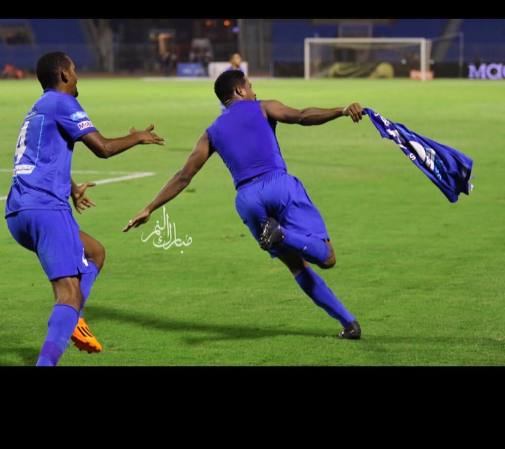 fsskh's tweet photo. قذيفة الزلزال 
ليست من قدمه
بل كانت من قلبه💭💙👍 https://t.co/bUk0VqhW0e