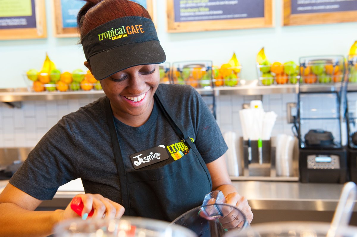 TSC_CT's tweet photo. At Tropical Smoothie Café, the customer (you!) always comes first! https://t.co/eP7AkhL62j