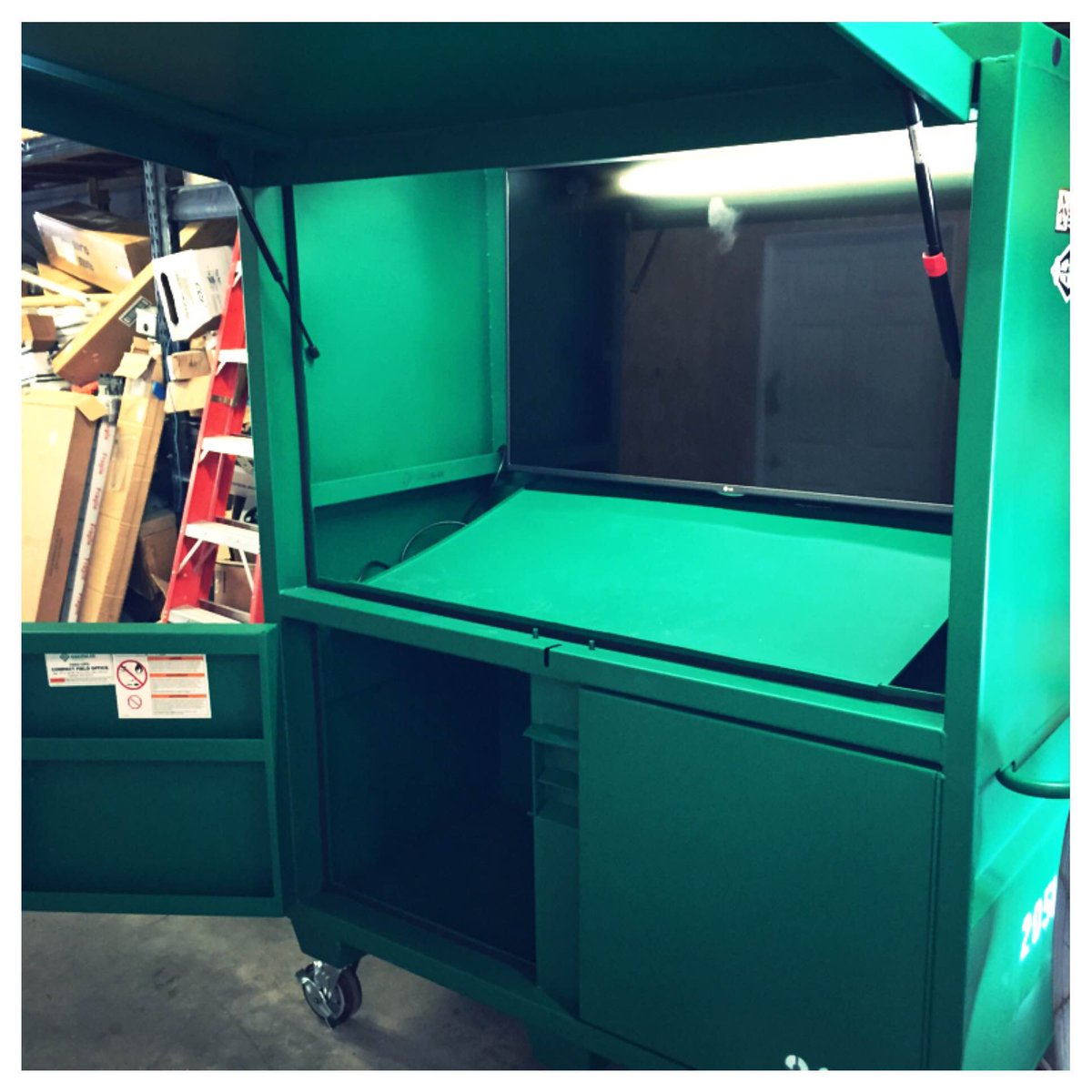 MWEHouston's tweet image. How do we analyze on site? This is how! #WorkMadeEasy #JobSiteTools