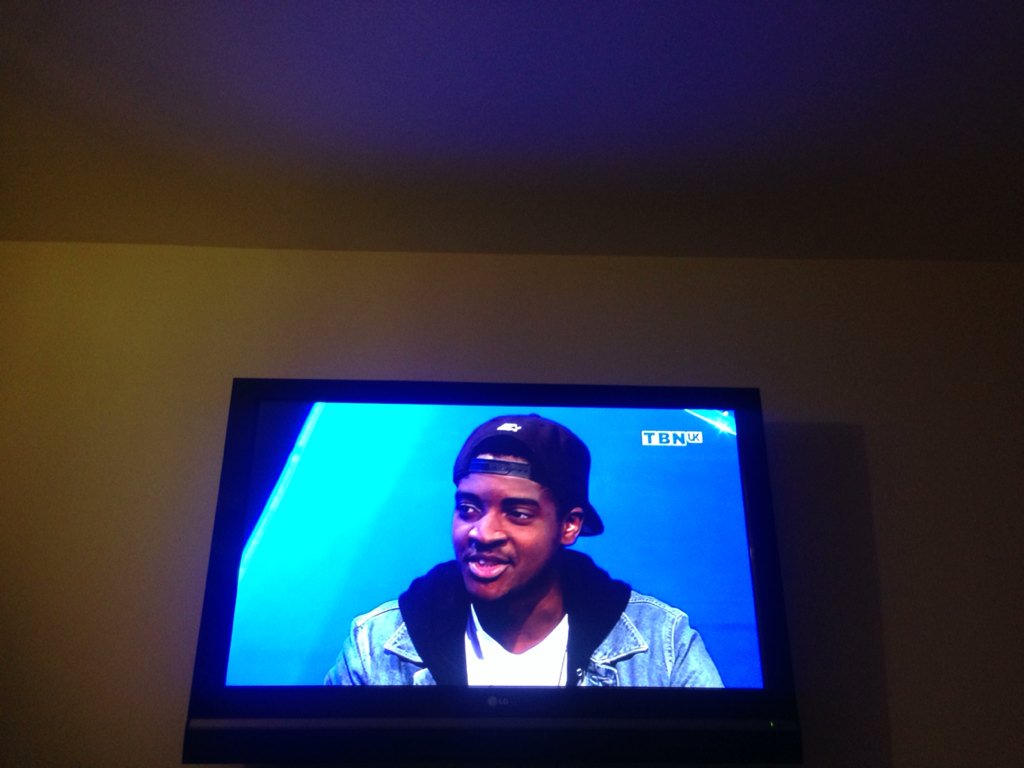 AndreSpence's tweet photo. Watching @GuvnaB #FearlessLondon https://t.co/LZnfXZZgzs