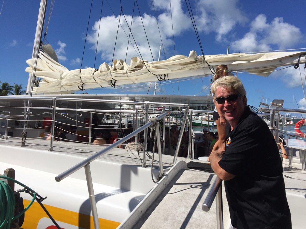 theplanetd's tweet image. Excited for our Key West snorkelling trip booked w/ @ihgrewardsclub points! #rewardingexperiences #ad