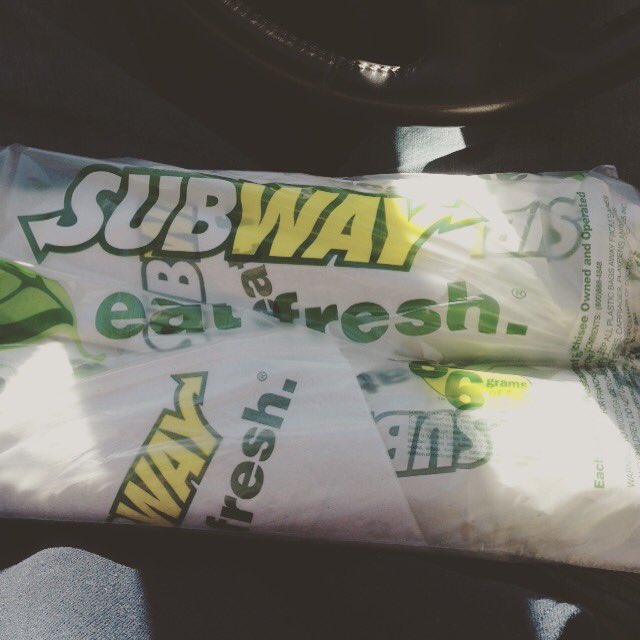 ohyohey's tweet photo. Took full advantage of #NationalSandwichDay https://t.co/JXQZaXkzS2