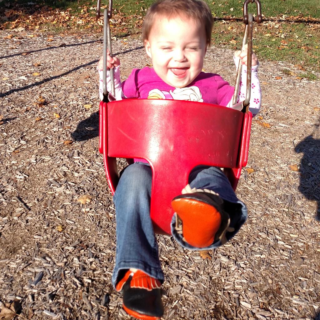 monkeymocs's tweet photo. We love swings!!! #monkeymocs #fall #cutebaby #babymoccasins https://t.co/g4yIPTNCMR