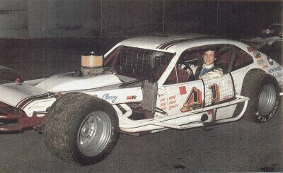 Happy Birthday to one of the best Modified drivers of all-time, Greg Sacks! 