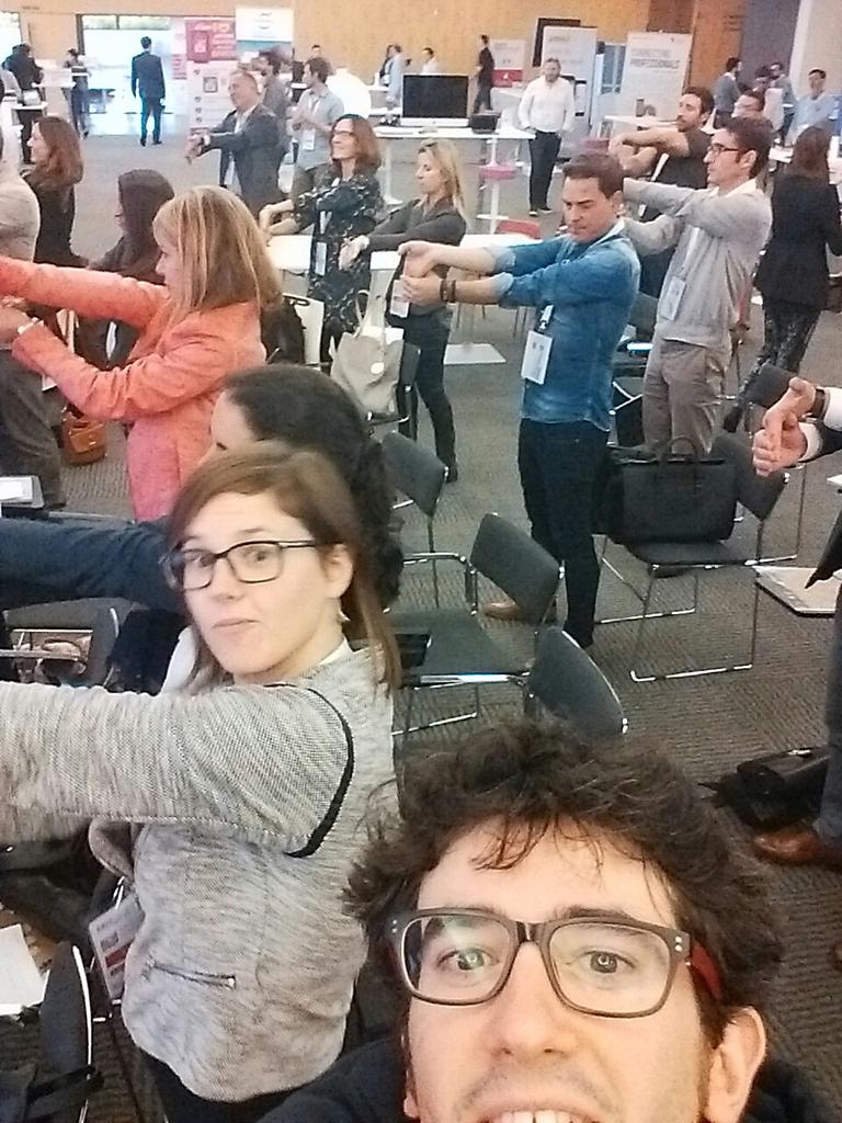 depmb's tweet photo. Desperazándonos de la siesta en #EISTechLab https://t.co/zJuIecOWDW