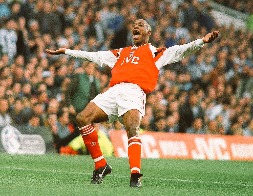 HAPPY 52ND BIRTHDAY TO GUNNERS LEGEND IAN WRIGHT!!!   