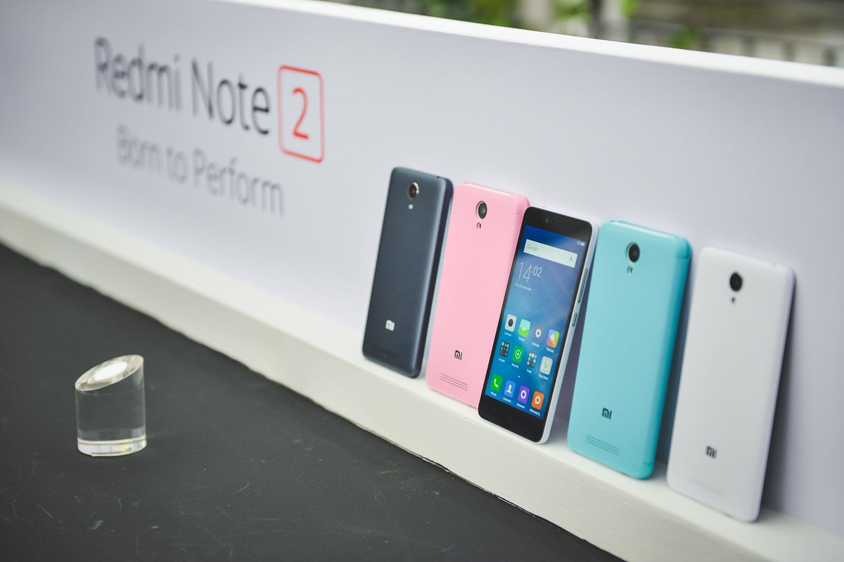 Xiaomi's tweet photo. #RedmiNote2 launches in HK, TW, SG and MY. Packs flagship Helio X10 CPU, 13MP cam, 3060mAh batt. #BornToPerform https://t.co/OyyU3XAOSl