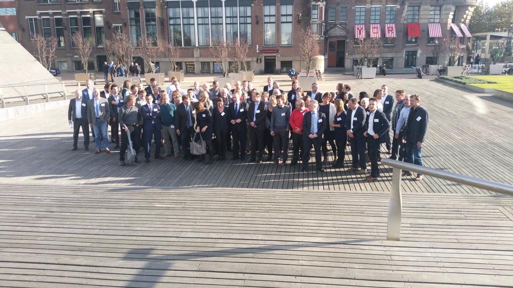 PointlogicHR's tweet photo. Iedereen op de foto @HotelNewYork voor #HRopkoers! https://t.co/UJ2siAK4ps
