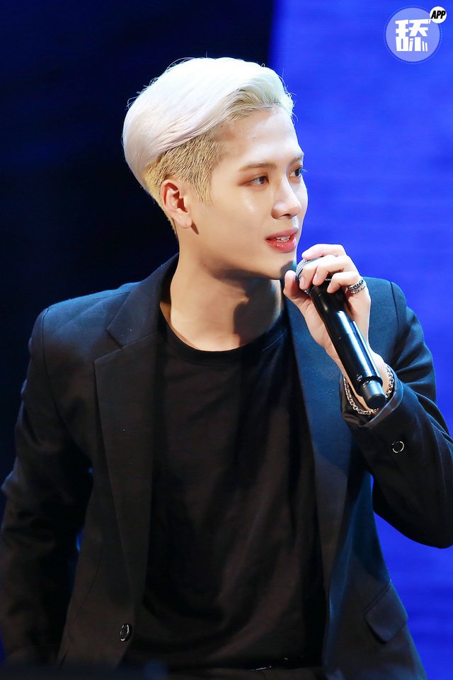 sugatheartist's tweet photo. 151031 #잭슨
https://t.co/waWZM9oqF4
https://t.co/98IvJ7mmio
https://t.co/GRX03ccjpC
https://t.co/wedeiLp5l6 https://t.co/a6FbxyxrKb