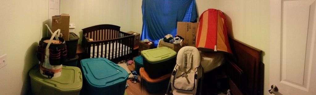 TheMomBun's tweet photo. Some people decorate their kids rooms in whimsical themes. Dad decided hoarder chic is in. #secondchildproblems https://t.co/COXKkMsDOu