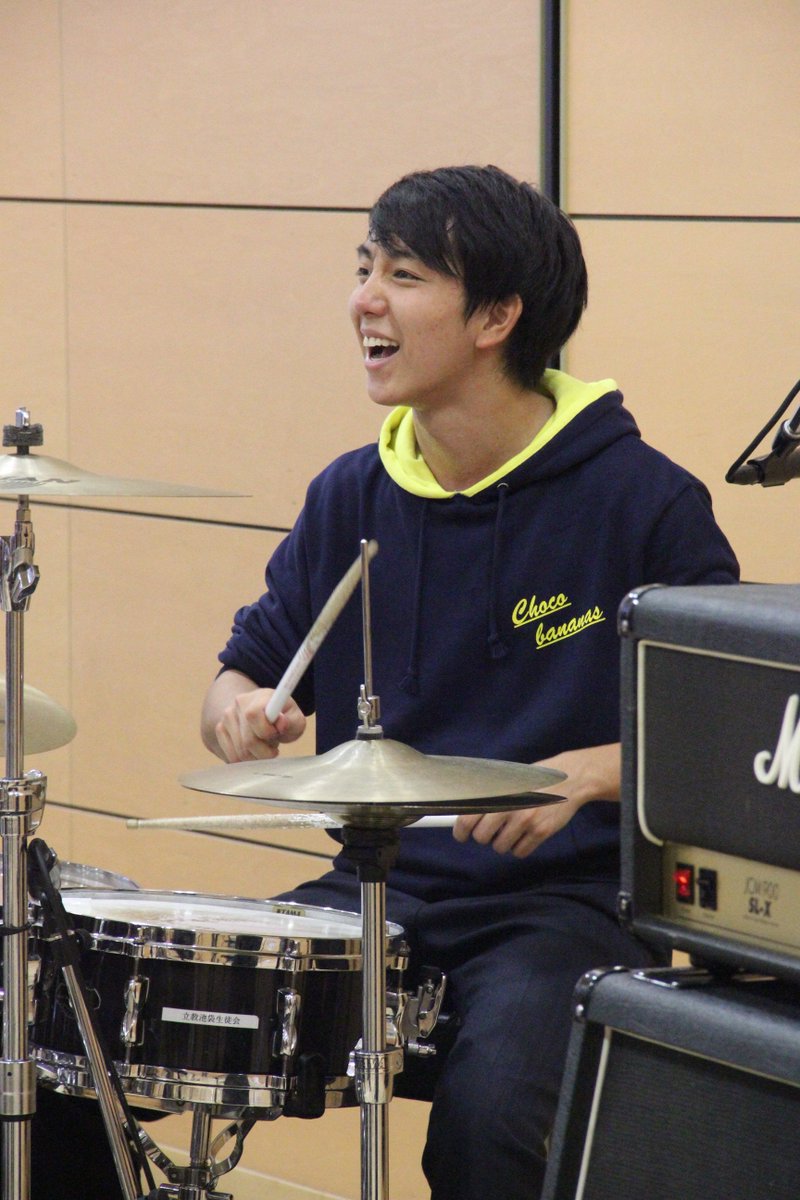 kobahiro1969's tweet photo. PTA役員として携わった、立教池袋高文化祭盛大のうちに終了しました。息子三起がなんとミスター立教池袋に選出。応援頂いた皆様ありがとうございました。#RIF2015 #立教 #池袋 https://t.co/iky3LCjWz4 https://t.co/DCWQag4OUB