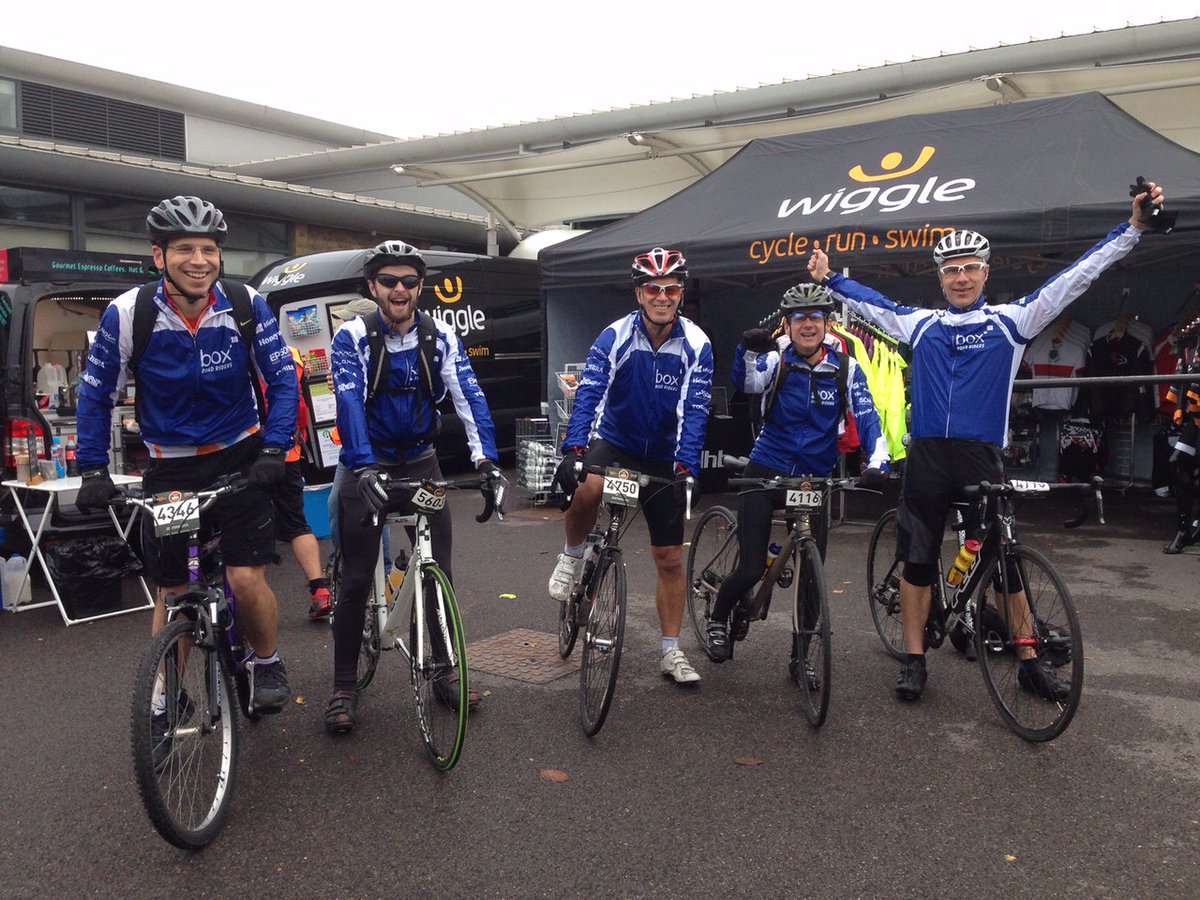 BoxTechnologies's tweet photo. Charity ride at @wigglebikeshop's #DEVILSPUNCH sportive this Halloween! Loving the matching outfits! #dreamteam https://t.co/ZLDPLBx9PM