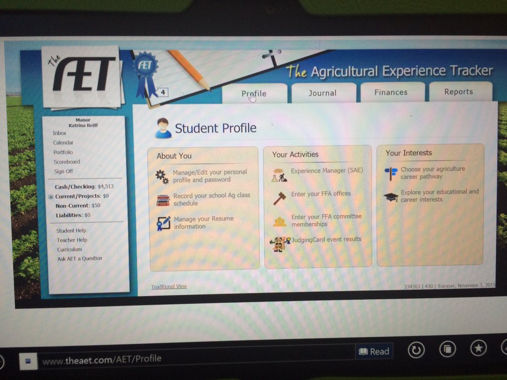 han_lou93's tweet photo. What a great day in #AEE311 with @SAECarole! https://t.co/FJrCV9U43i