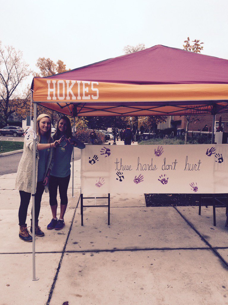 AXOMockRock2015's tweet photo. Come by our dime war booth today at Turner and put your hand print on our banner! https://t.co/DuNHZw03qw
