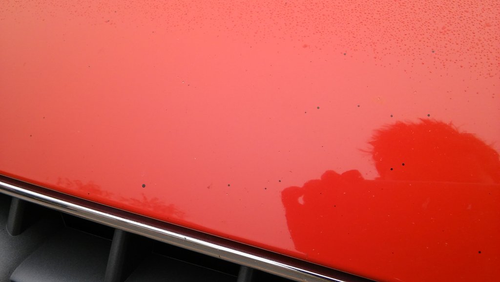NFAutoclean's tweet photo. This #AudiTT was parked near a fence that was being treated. Overspray- not good! Clay treatment was the solution 👌 https://t.co/Z8ThWA7jyA