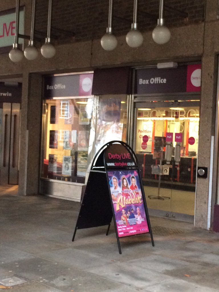 LetsLoopDerby's tweet image. Great staff knowledge and signage @DerbyLIVE box office! #Loop2015 #LetsLoopDerby