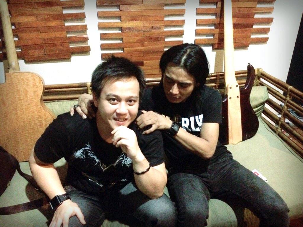 Selamat Bertambah Usia Saudaraku <a href="/charly_setiaku/">charly van houten</a> semoga bertambah kesehatan, kebahagiaan, dan kebaikan di mata Allah