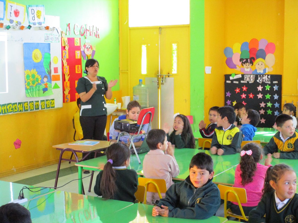 IssaAChEE's tweet image. @AgenciAChEE @MinEnergia CON LA ENERGÍA DEL SOL SE INICIÓ EN LA REGIÓN DE #ATACAMA LA IMPLEMENTACIÓN EN AULA PROG.EE