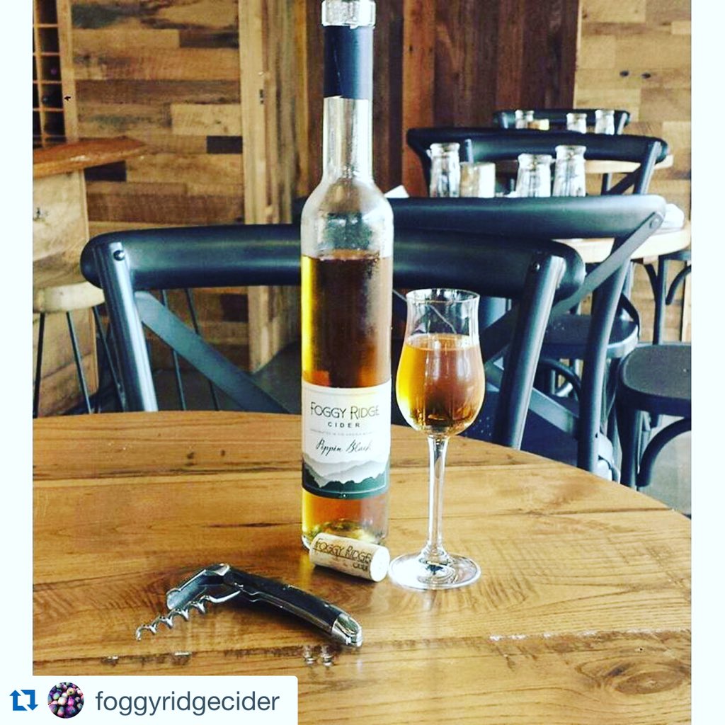 lafarmbakery's tweet photo. 11/14 We'll get our hands in the dough making #fallbreads &amp; sip award-winning #cider @FoggyRidgeCider. #Fallishere! https://t.co/x7BYFURioT
