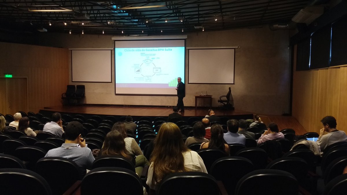 mySolutionsCL's tweet photo. GeneXus: RT ewgarcia: Rodolfo presentando cómo modelar procesos con GeneXus Business Process Modeler GeneXus #BPMuy https://t.co/j6LiilIgT6
