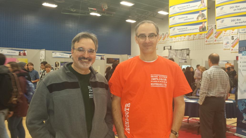 techdoctr's tweet photo. Nos professeurs se mêlent à la foule
#techdoctr #techdocv2 #cegeptr https://t.co/OS8R0yiE2u