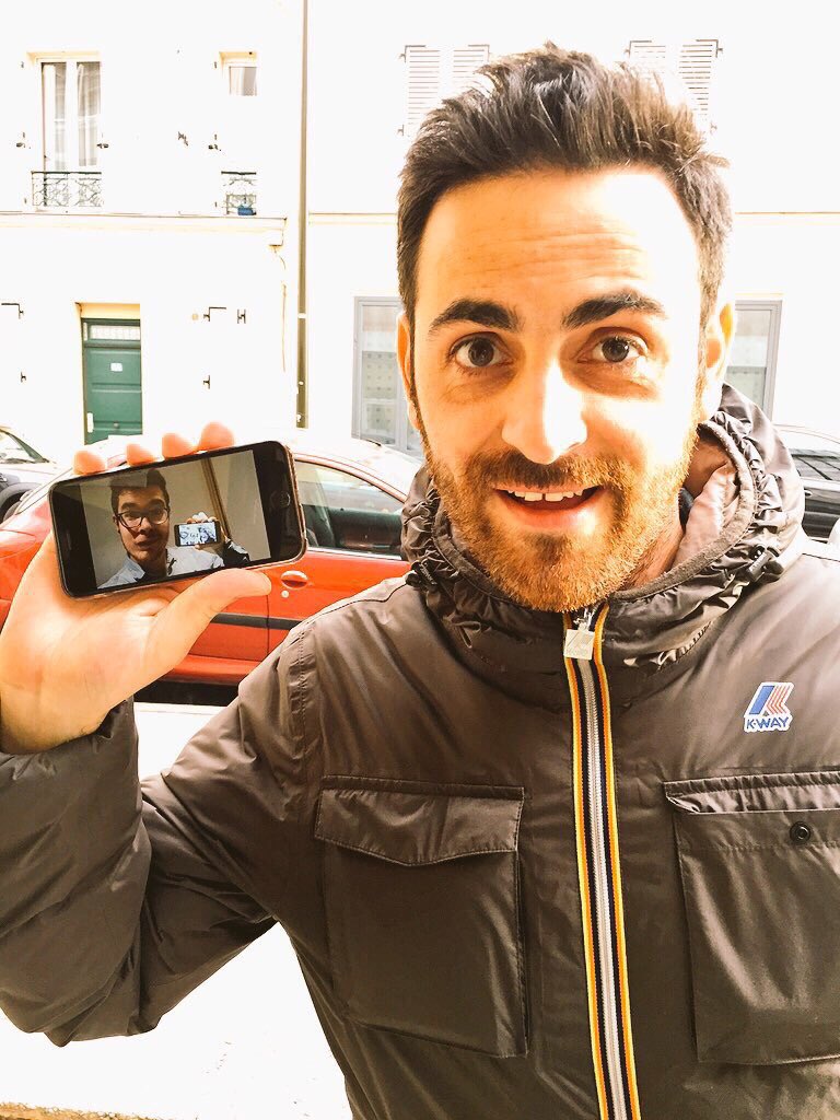 Ginger_Klo's tweet photo. Pour ceux qui n'auraient pas tout suivi #Selfiception #CamilleCestLaVie 😄 https://t.co/ztrSDIv07F