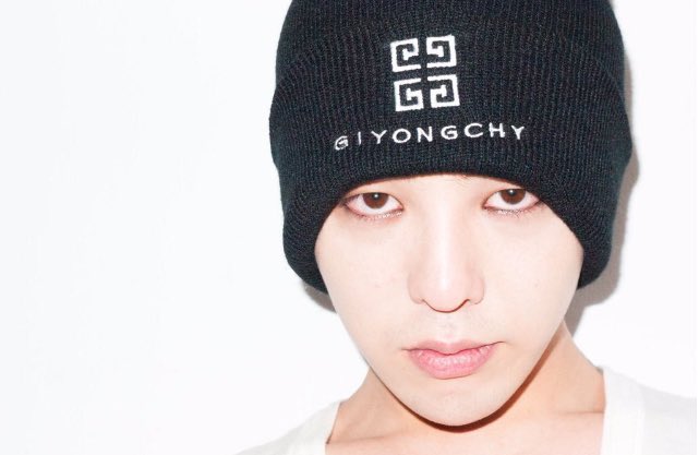 som509's tweet photo. ความน่ารักชัดเจนระดับ HQ เลยทีเดียว พี่ไม่ทนแล้วนะหอมจอรัวๆๆ😍😚💕
#GDragon #ตีแผ่bigbang #ตีแผ่YG https://t.co/xd6kSZrJcM