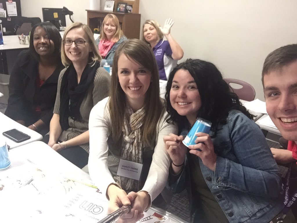 MsFarrisGCE's tweet photo. Lots of great ideas in Make and Take Kindergarten! #waynelearns #WeAreWayne https://t.co/ZLV6Rjc9rs