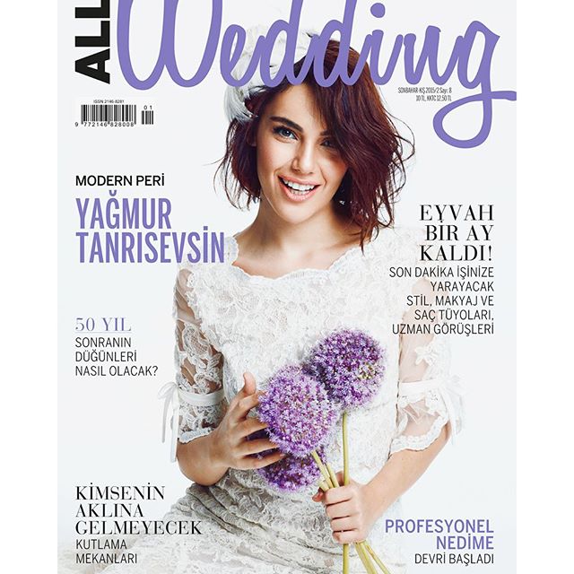 tanrisevsinews's tweet photo. Modern peri #YağmurTanrısevsin 'in kapağını süslediği #ALLWedding Kasım sayısı bayilerde! @tanrisevsin https://t.co/iK3oXC8acl