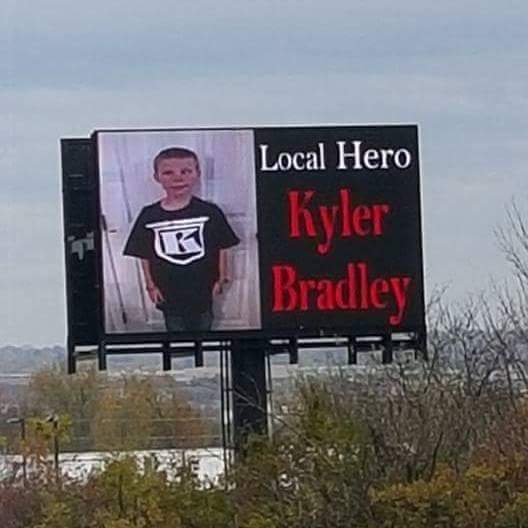 datsoftballanon's tweet photo. PLEASE KEEP RETWEETING FOR KYLER ☝☝☝ https://t.co/ouitLoKXj7