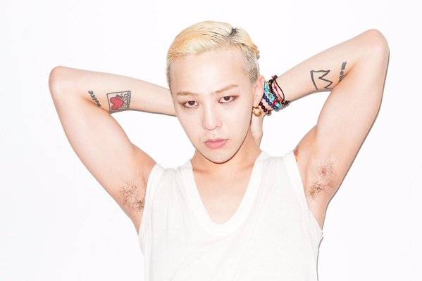 bochayabn's tweet photo. ▶โอ๊ยย.. อ่อยจัง ขาว

BB | photo G-Dragon weibo' update
GD at Terry Richardson's studio in 2012
#GFRAGON
CR : weibo https://t.co/1GQfGtlWtk