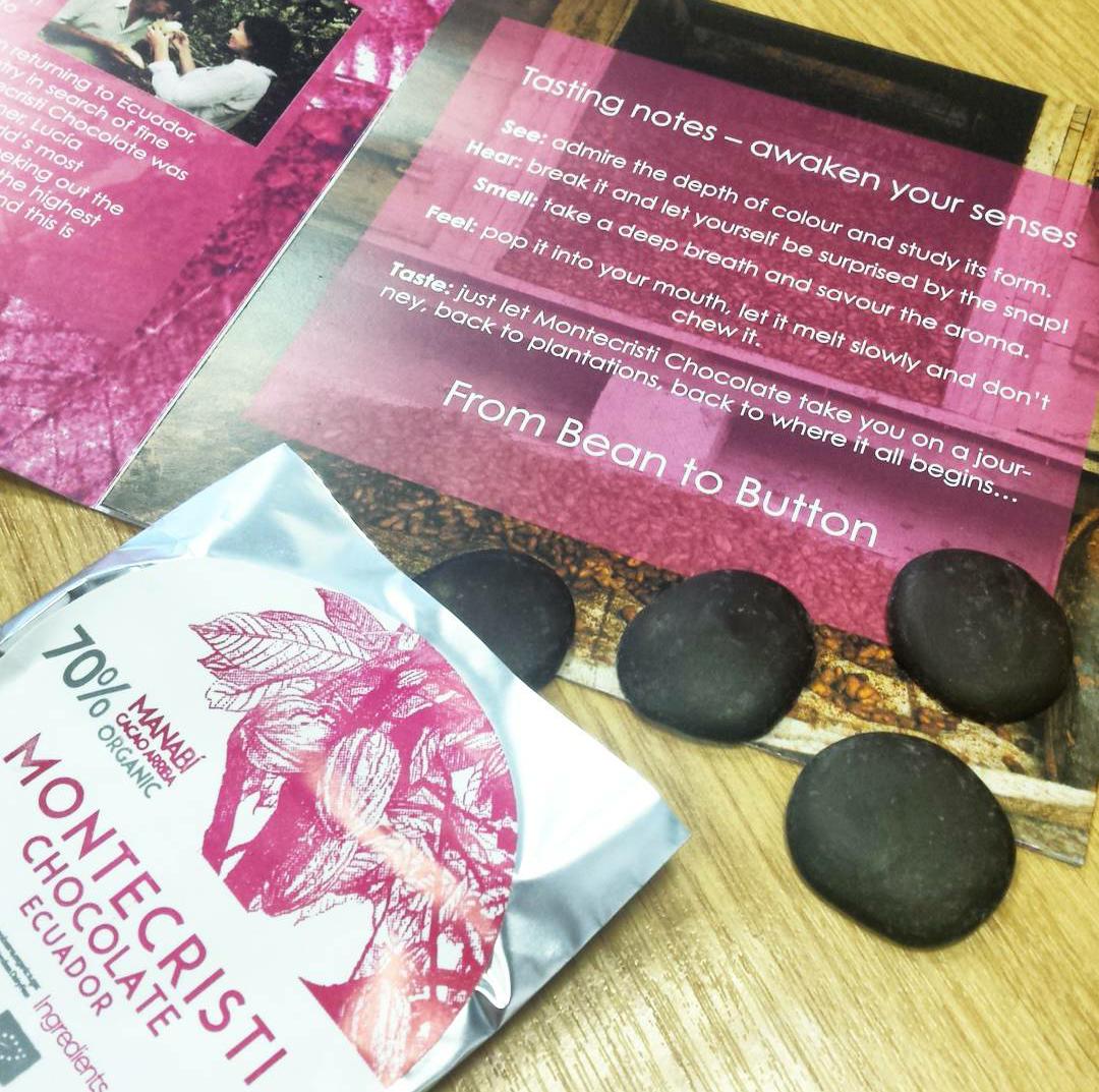 From bean to button! Congrats @Montecristichoc for your cacao in #Manabí to win a Cocoa of Excellence Award! 🍫