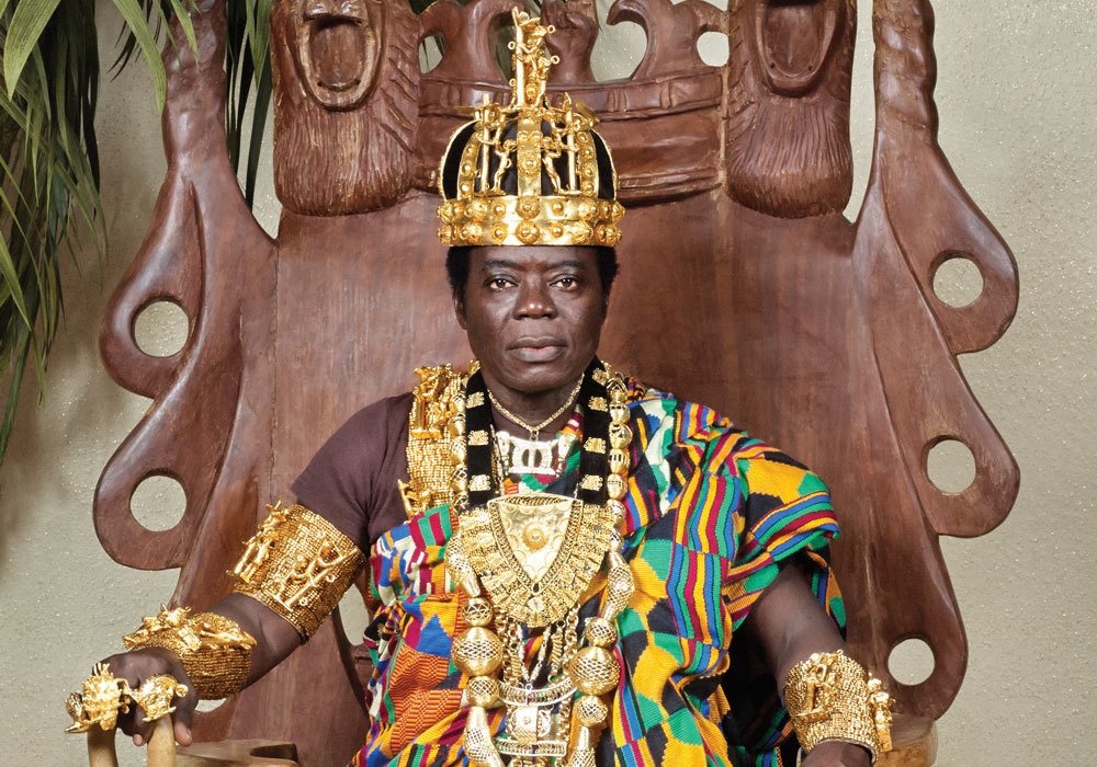 VICE's tweet photo. Meet King Bansah: Part-time monarch, full-time auto mechanic
https://t.co/TYgbUpkirF https://t.co/bYbOypq027