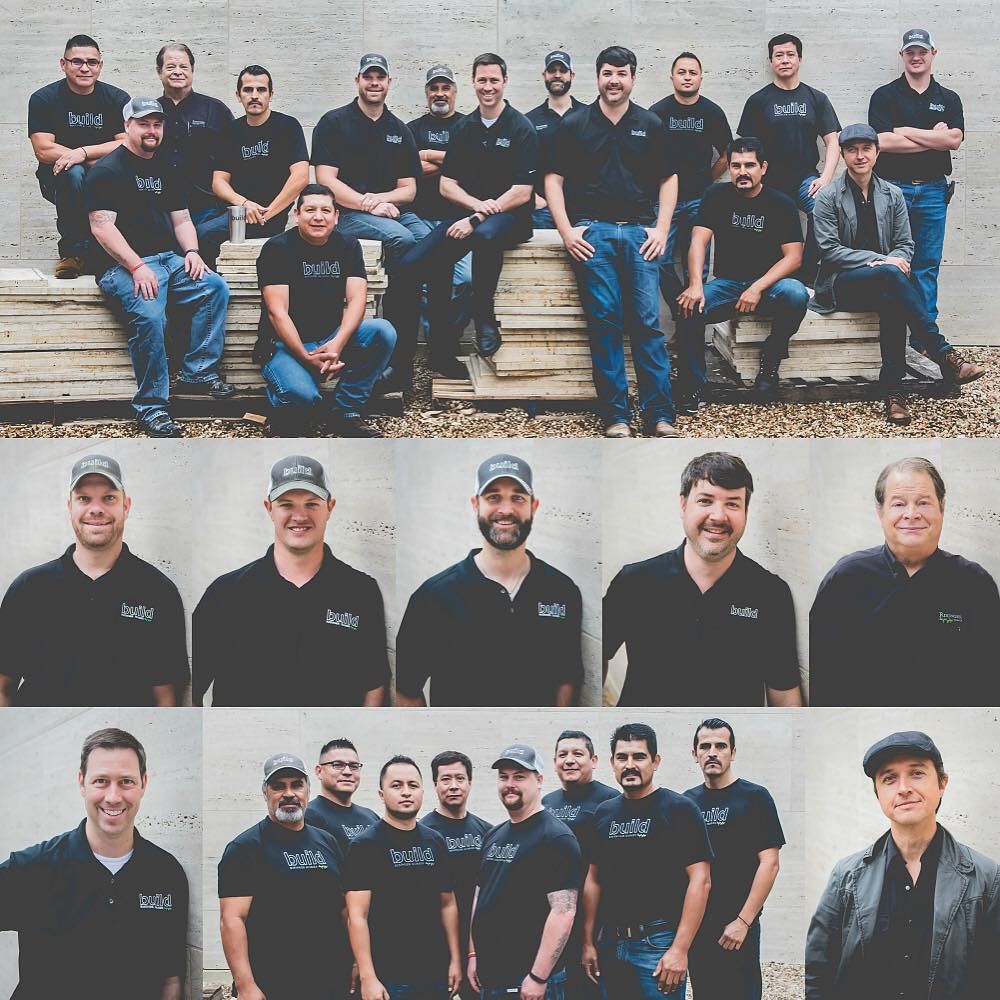 MattRisinger's tweet photo. New team #Risinger pic today. I'm so blessed to work with this talented team. We share a m… https://t.co/0JNVgxenEl https://t.co/OwtmI4IBb2