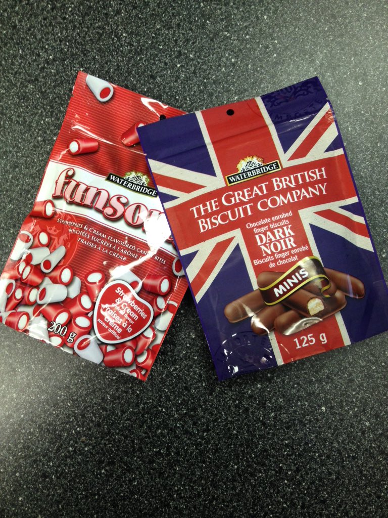 SugaRushNS's tweet photo. Two DELISH additions to our Waterbridge family! #samplesplease #darkchocolate #strawberriesandcream https://t.co/DvdT8dGcsD