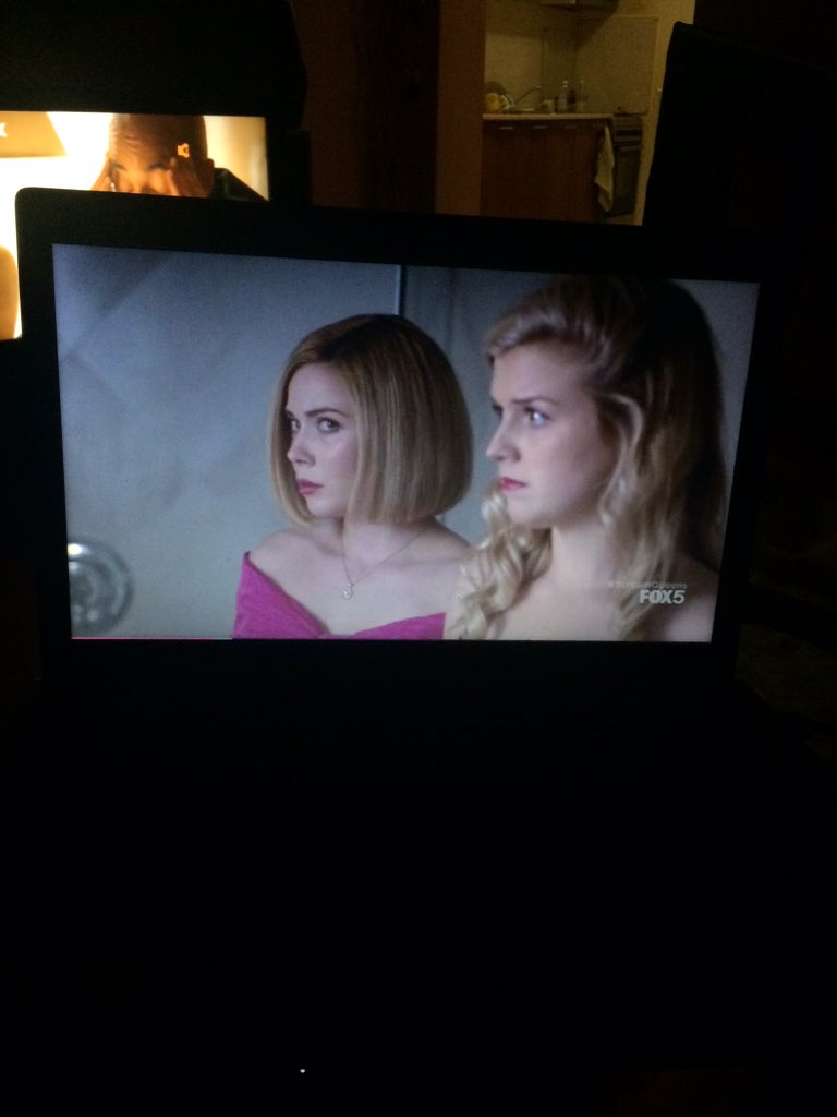 p3ttya_'s tweet photo. #ScreamQueens https://t.co/KYHI7AN70V