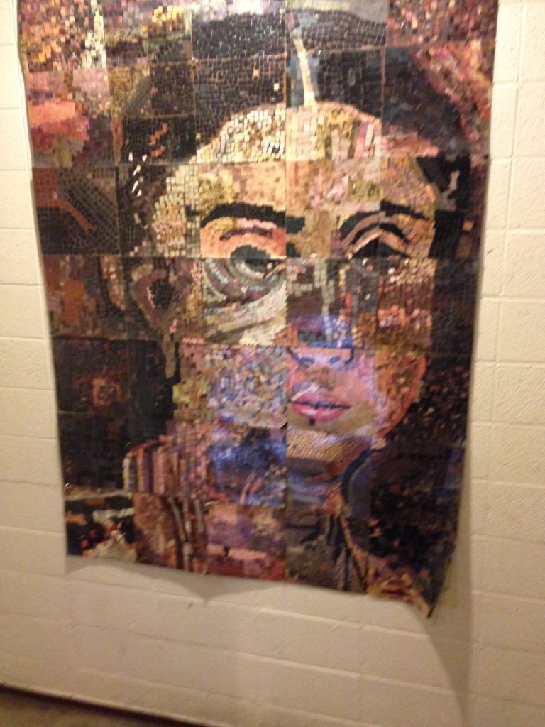classicsinchl's tweet photo. @classicsinchi #mosaic #artsy https://t.co/h3w16khNBs