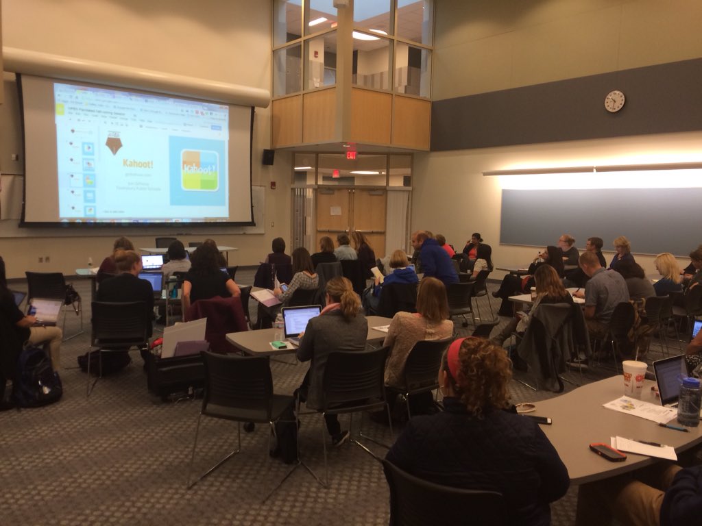 RashaunMartin's tweet photo. @NPENPD Technology instructional demo slam #NPENPD https://t.co/oXeUaFOkIZ
