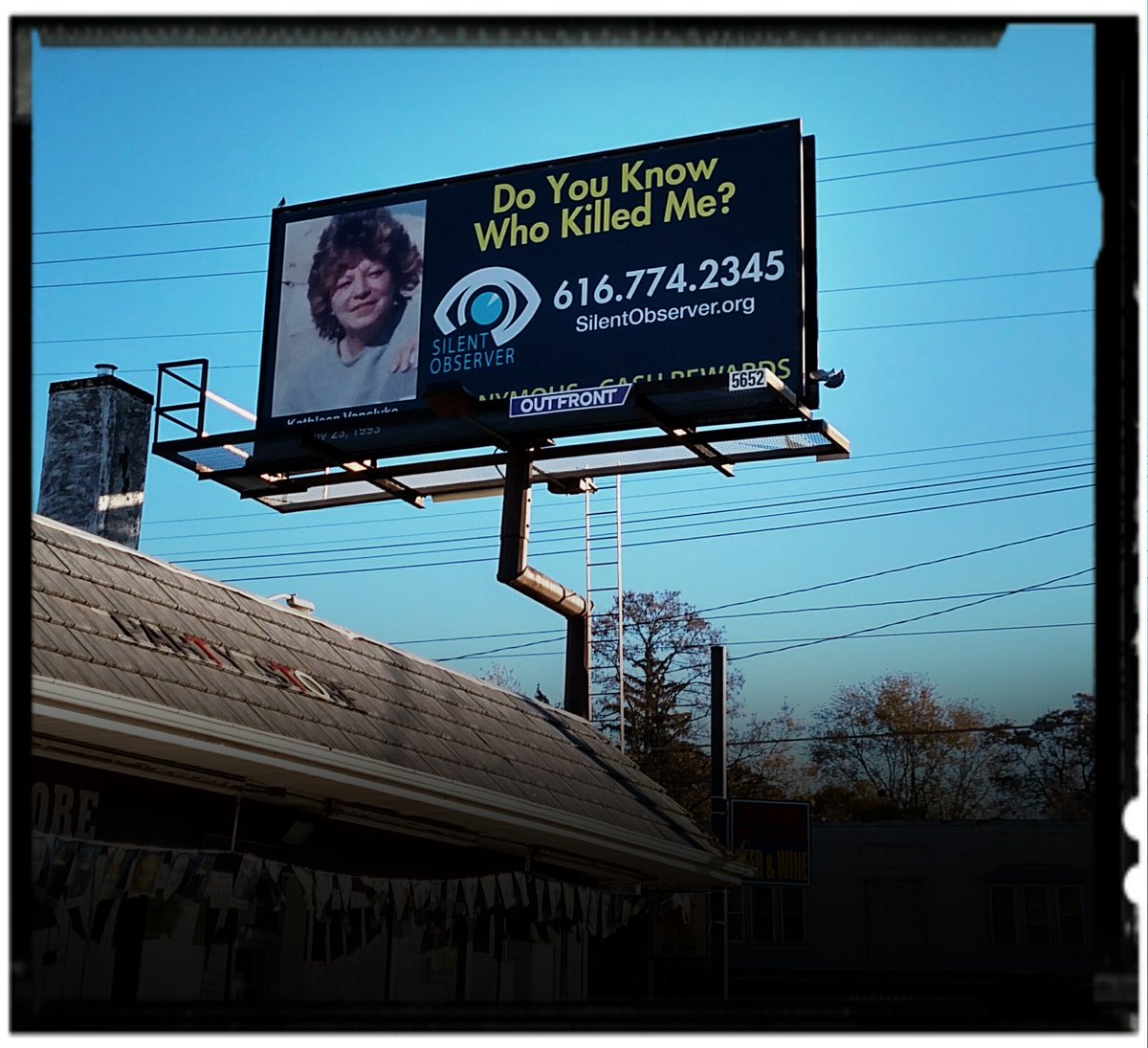 <a href="/Kent_Cold_Case/">Kent Metro Cold Case</a> and <a href="/KentSOtips/">Silent Observer</a> placed a sign near the location of a 1993 unsolved murder on.fb.me/1O7QeqI