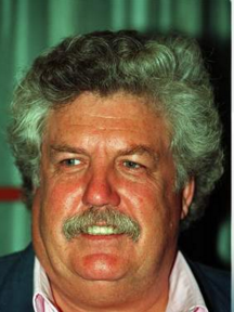 Bullet_News's tweet photo. Chariots Of Fire Writer Colin Welland Dies - Bullet Point News https://t.co/7KgfvOtM0Y https://t.co/r1tbtrpTtU