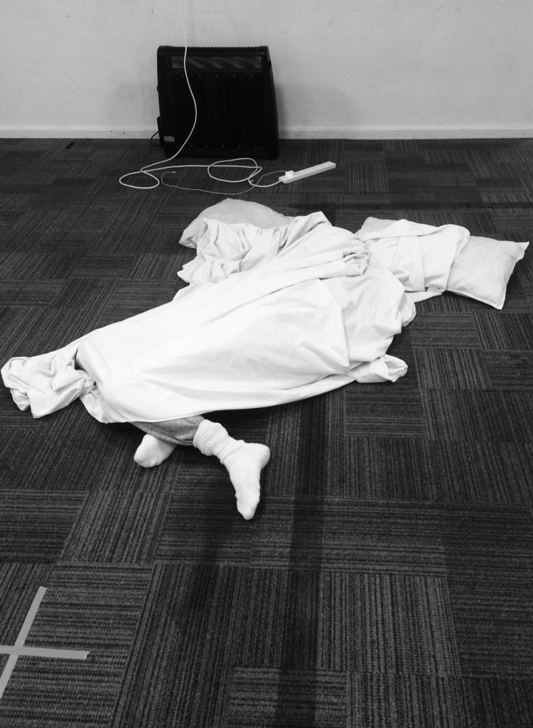 rob_hesp's tweet photo. Had the pleasure of spending the afternoon in rehearsal with @rdodders Here he is mid-performance #pringle #HCShow https://t.co/MEsTeeGoeP