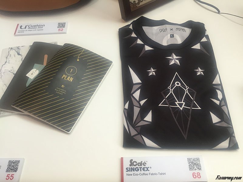 pascalparole's tweet photo. Innovant et écologique le t-shirt anti-odeur à base de café de #Singtex présenté au #TaiwainExParis @TWexcellencefr https://t.co/OuGEMycy27