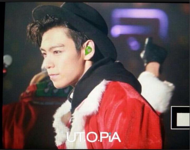 bb_1104_top's tweet photo. タプ センイルチュッカヘ🎉
おめでとう!
#TOP27BDAY
#happyTOPday https://t.co/DTBmUcqZHP