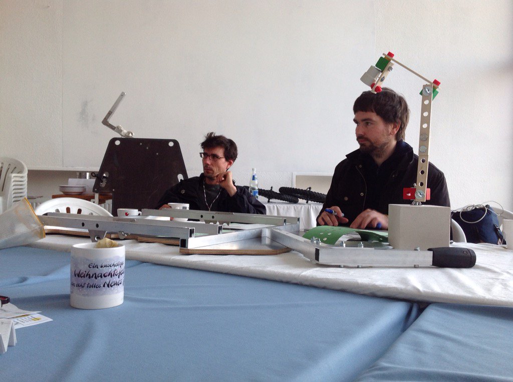 Spannender Workshop zu Open Source Hardware, Dokumentation und Open Biz.Models mit Lars <a href="/bricktick/">Lars Zimmermann</a> #vow Treff