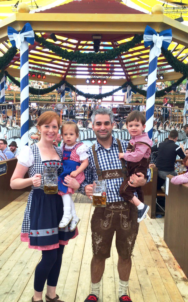 StudioBold's tweet image. Auf Wiedersehen to our Amy who is taking a 2-year sabbatical in Munich! Cheers to your #BOLD adventure! #TeamTuesday