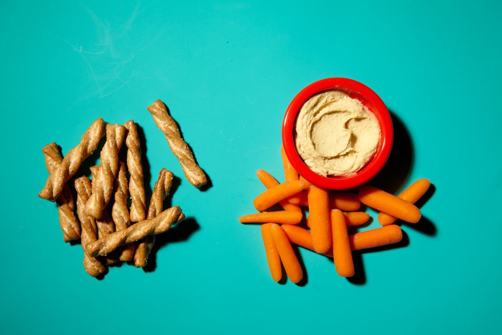 runnersworld's tweet photo. 16 healthy (and yummy!) prerun meals and snacks: https://t.co/GcZIZOmjah https://t.co/yNjHSn1zQl