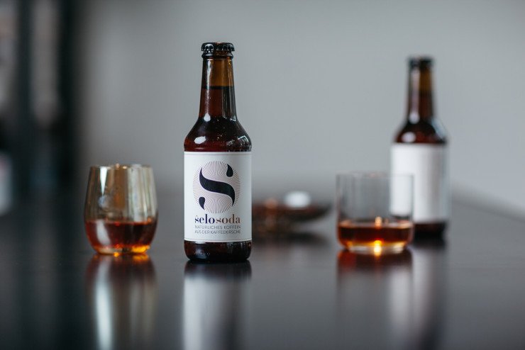 sprudge's tweet image. Selosoda: A Sparkling Coffee Cherry Fizz From Berlin bit.ly/1XMmIsq #selosoda