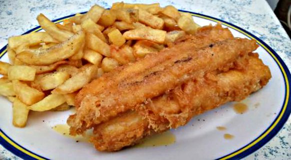 LoveyourFish's tweet photo. Rocket fuel for the brain... Rock Salmon and chips...Get it on.. #Eatmorefish #seafood  #fish https://t.co/RMEPT9scyV