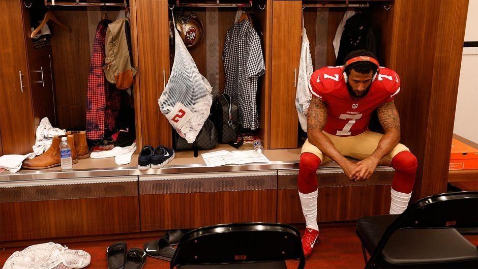 7 facts that explain why Kaepernick was benched 
