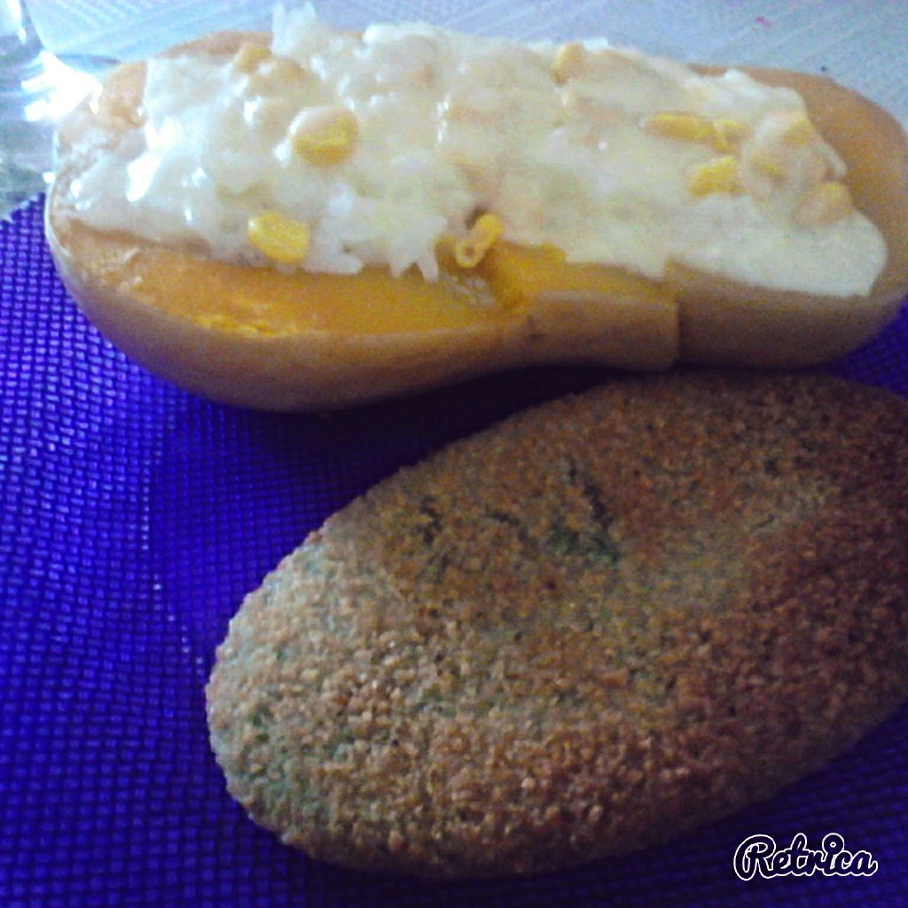 RomiPeresonOk's tweet photo. Happy Hippie ✌ #food #vegan 🌱 #msoja 😉😋👐 #govegan https://t.co/3niGnZSCRh